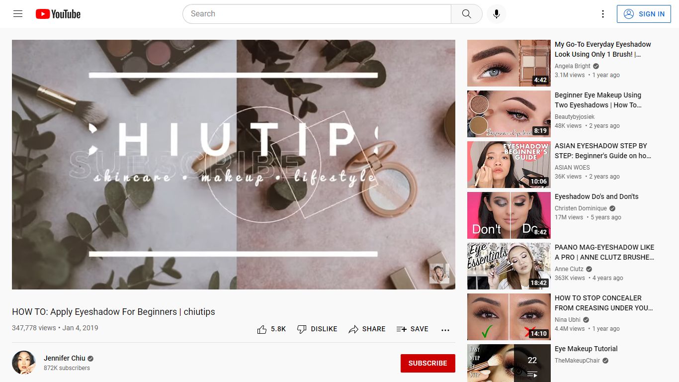 HOW TO: Apply Eyeshadow For Beginners | chiutips - YouTube